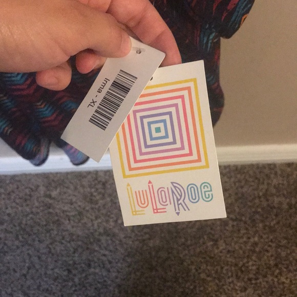 NWT LuLaRoe Irma - Picture 3 of 4